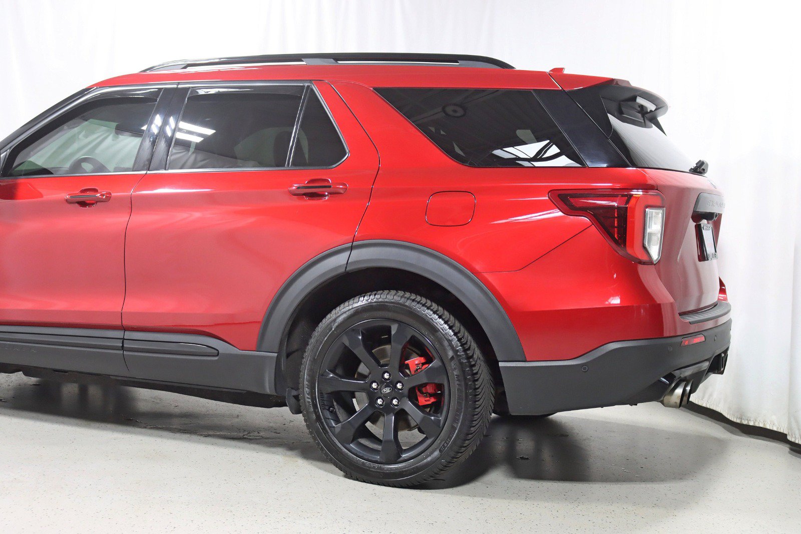 Used 2020 Ford Explorer ST w/ ST Street Pack AWD/4WD image 10