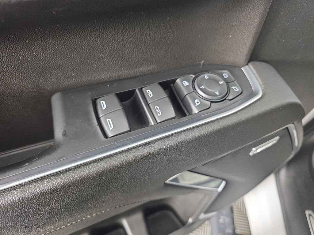 Used 2023 Chevrolet Silverado 1500 LTZ w/ LTZ Convenience Package II AWD/4WD image 13