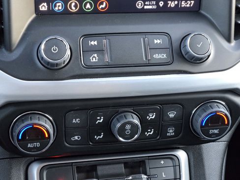 Certified 2023 GMC Acadia SLE w/ Driver Convenience Package image 20