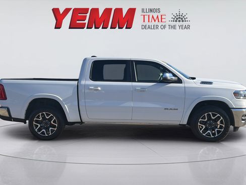 Used 2025 RAM 1500 Laramie AWD/4WD image 14