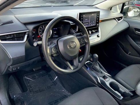 Used 2020 Toyota Corolla LE image 15