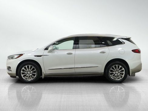Used 2018 Buick Enclave Premium w/ Experience Buick Package AWD/4WD image 2