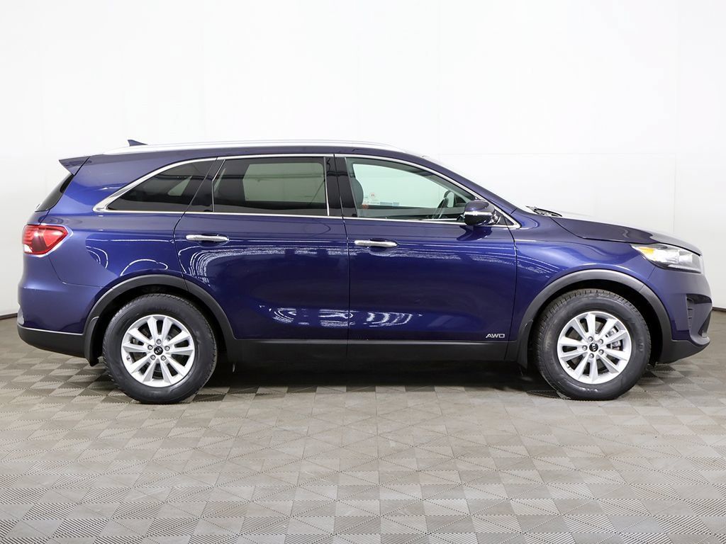 Used 2019 Kia Sorento AWD w/ LX Convenience Package image 17