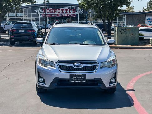 Used 2017 Subaru Crosstrek 2.0i Limited AWD/4WD image 6