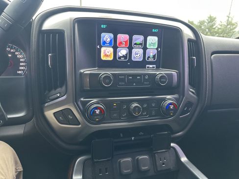 Used 2017 Chevrolet Silverado 1500 LTZ image 8