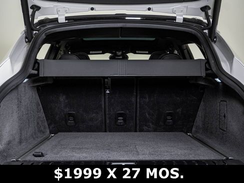 Used 2025 Aston Martin DBX 707 image 30