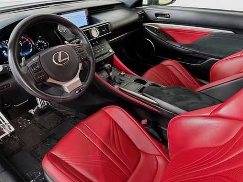 Used 2019 Lexus RC F F image 25