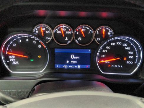 Used 2022 Chevrolet Silverado 1500 RST image 12