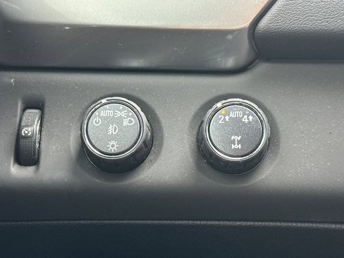 Used 2020 Chevrolet Tahoe Premier image 41