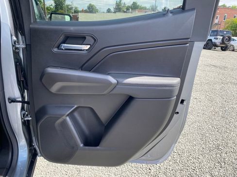 New 2025 Chevrolet Colorado LT w/ LT Convenience Package AWD/4WD image 19