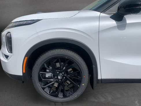 New 2026 Nissan Rogue SL AWD/4WD image 13