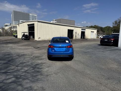 Used 2023 Nissan Versa S w/ Trunk Package image 6