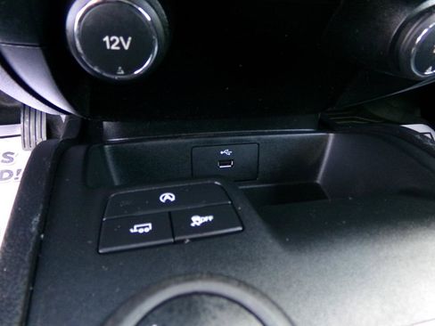 Used 2020 Ford Ranger XL w/ Equipment Group 101A Mid image 27