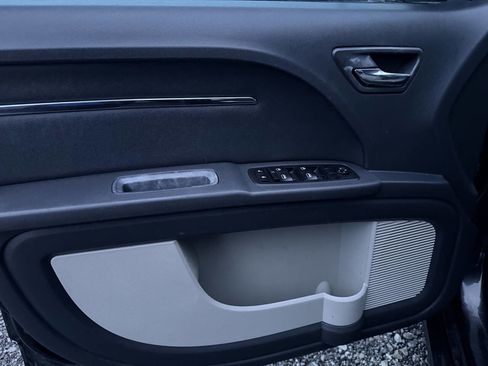 Used 2009 Dodge Journey R/T w/ Entertainment Group #2 image 11