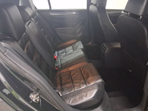 Used 2010 Volkswagen GTI 4-Door FWD image 16