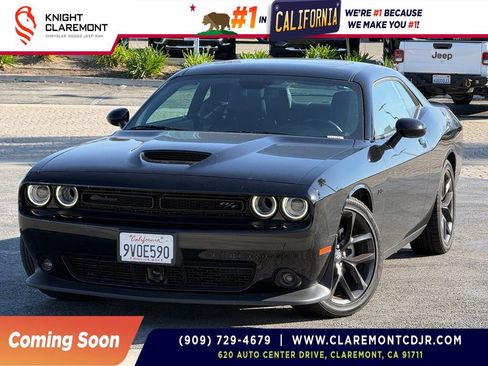Used 2023 Dodge Challenger R/T w/ Plus Package RWD image 1