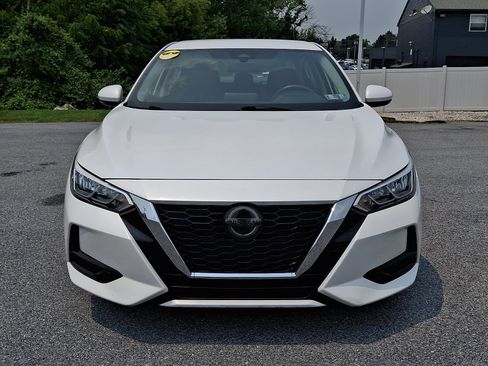 Used 2020 Nissan Sentra SV FWD image 2