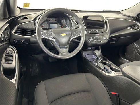 Used 2024 Chevrolet Malibu LS FWD image 14