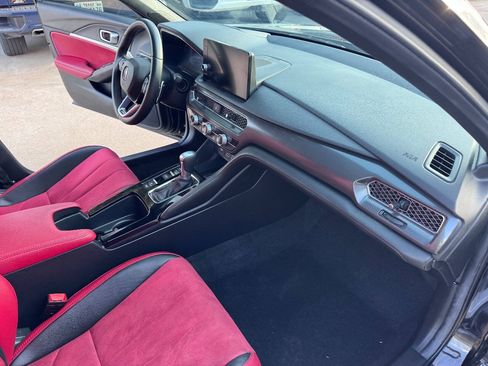 Used 2025 Acura Integra A-Spec FWD image 10