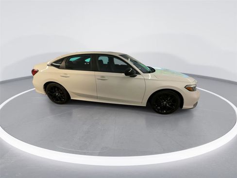 Used 2025 Honda Civic Sport image 9