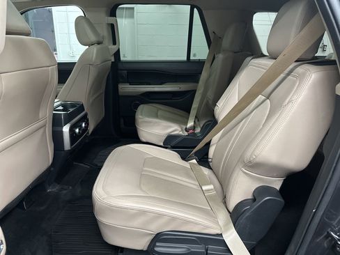 Used 2023 Ford Expedition Max Limited AWD/4WD image 21