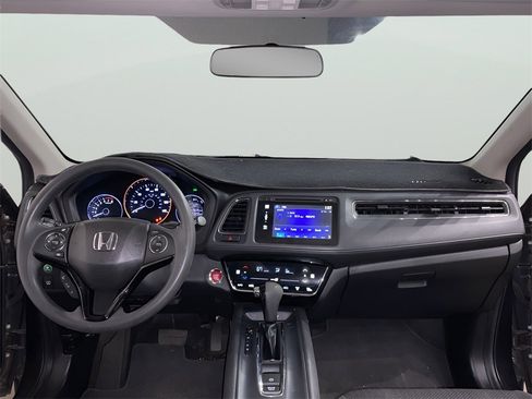 Used 2016 Honda HR-V EX image 11