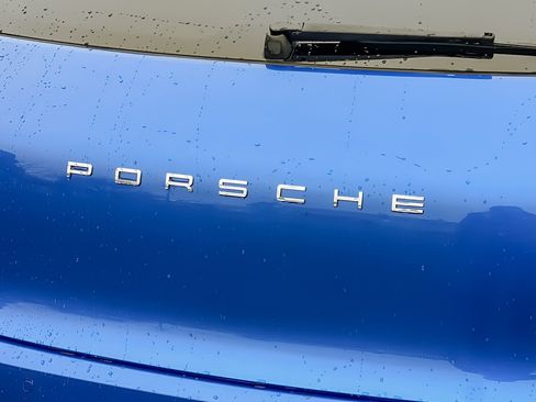 Used 2018 Porsche Macan image 40