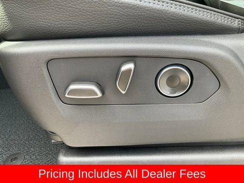 New 2026 GMC Sierra 2500 Denali w/ Denali Reserve Package AWD/4WD image 3