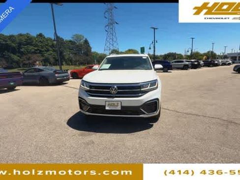 Used 2023 Volkswagen Atlas SEL Premium AWD/4WD image 3