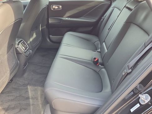 Used 2025 Hyundai Ioniq 6 SEL RWD image 13