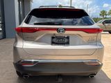 Used 2021 Toyota Venza XLE w/ Softex Package image 4