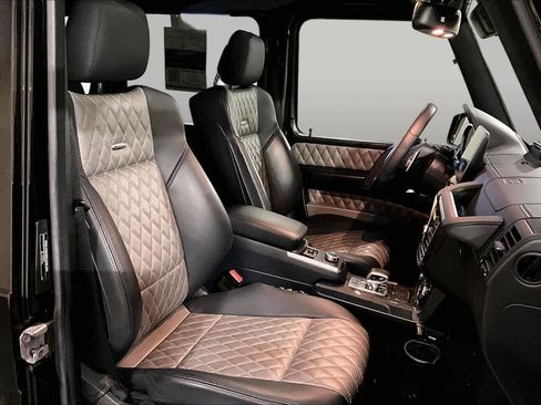 Used 2017 Mercedes-Benz G 63 AMG 4MATIC image 11