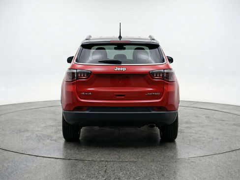 Used 2025 Jeep Compass Limited AWD/4WD image 7