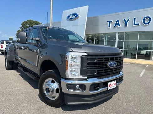 Used 2026 Ford F350 XL AWD/4WD image 4
