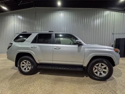 Used 2014 Toyota 4Runner Trail Premium AWD/4WD image 7