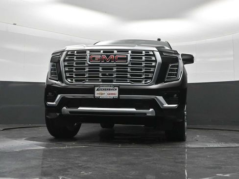 New 2026 GMC Yukon Denali w/ Sun & Power Step Package AWD/4WD image 20