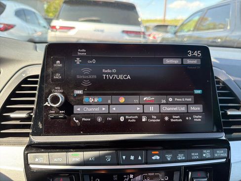 Used 2025 Honda Odyssey Sport-L image 29