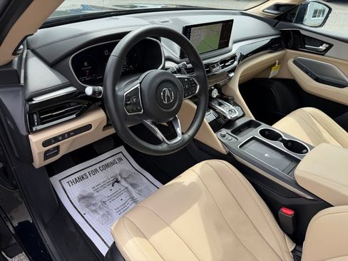 Used 2025 Acura MDX w/ Technology Package AWD/4WD image 16