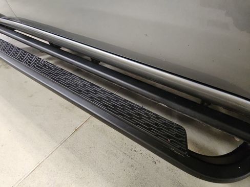 Certified 2023 Chevrolet Colorado Trail Boss AWD/4WD image 37