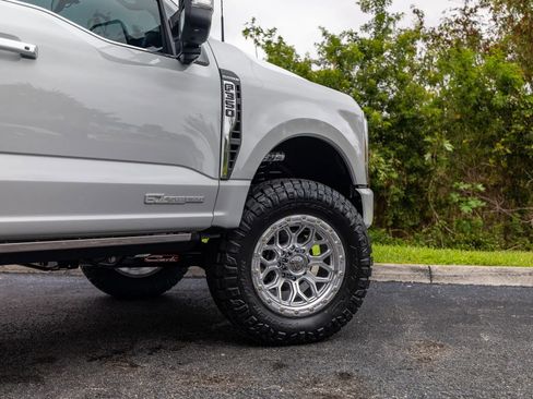 Used 2026 Ford F350 Platinum w/ Platinum Plus Package image 9