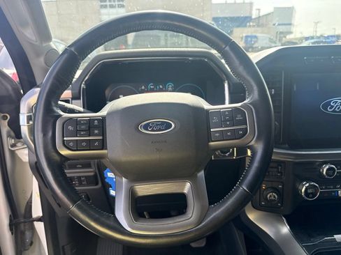 Used 2021 Ford F150 Lariat AWD/4WD image 3