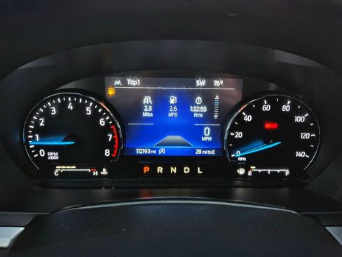 Used 2021 Ford Explorer XLT image 28