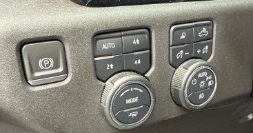 Used 2024 Chevrolet Silverado 3500 LTZ AWD/4WD image 11