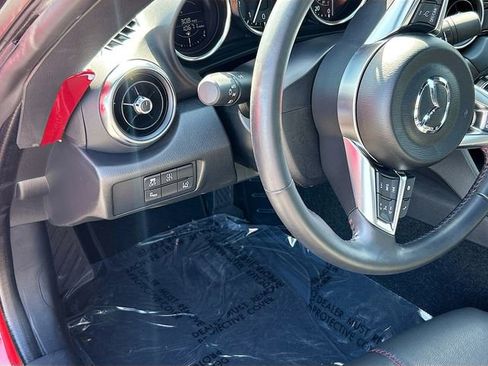 Used 2016 MAZDA MX-5 Miata Grand Touring RWD image 6