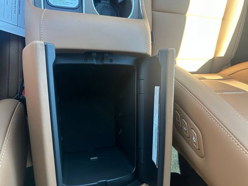 New 2026 Hyundai Palisade Calligraphy AWD/4WD image 19