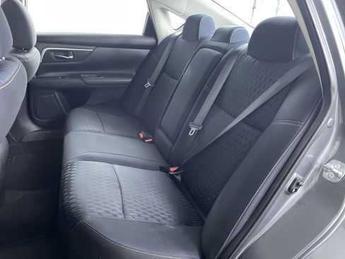 Used 2017 Nissan Altima 2.5 SV image 19