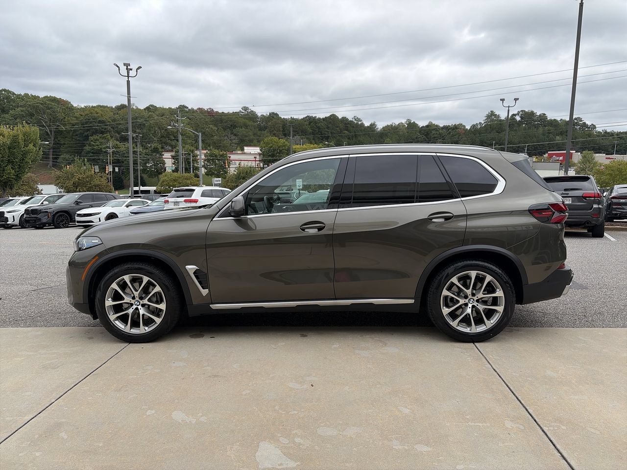 Used 2026 BMW X5 xDrive40i AWD/4WD image 5