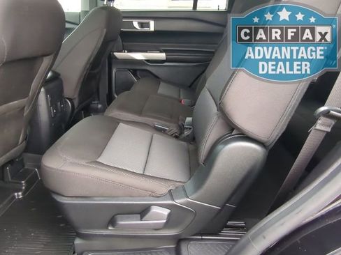Used 2022 Ford Explorer XLT image 22