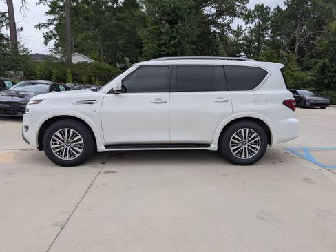Used 2021 Nissan Armada SV w/ SV Appearance Package RWD image 6