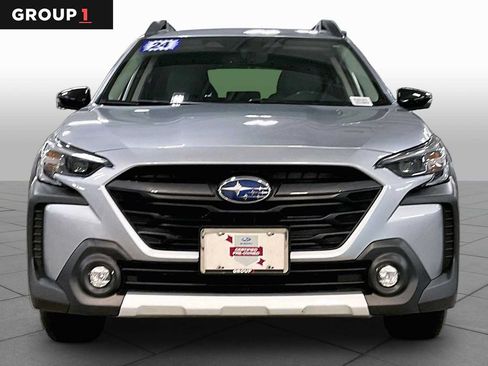 Used 2024 Subaru Outback Limited AWD/4WD image 4
